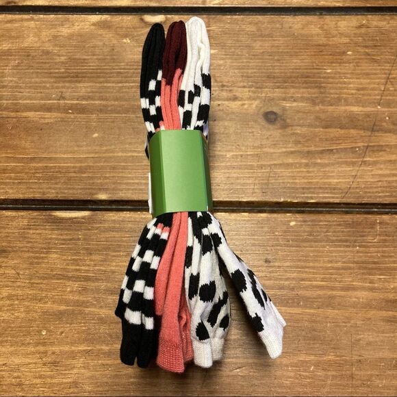 Kate Spade 3 Pair Crew Socks White Black Leopard Striped Pink NWT - Picture 6 of 11